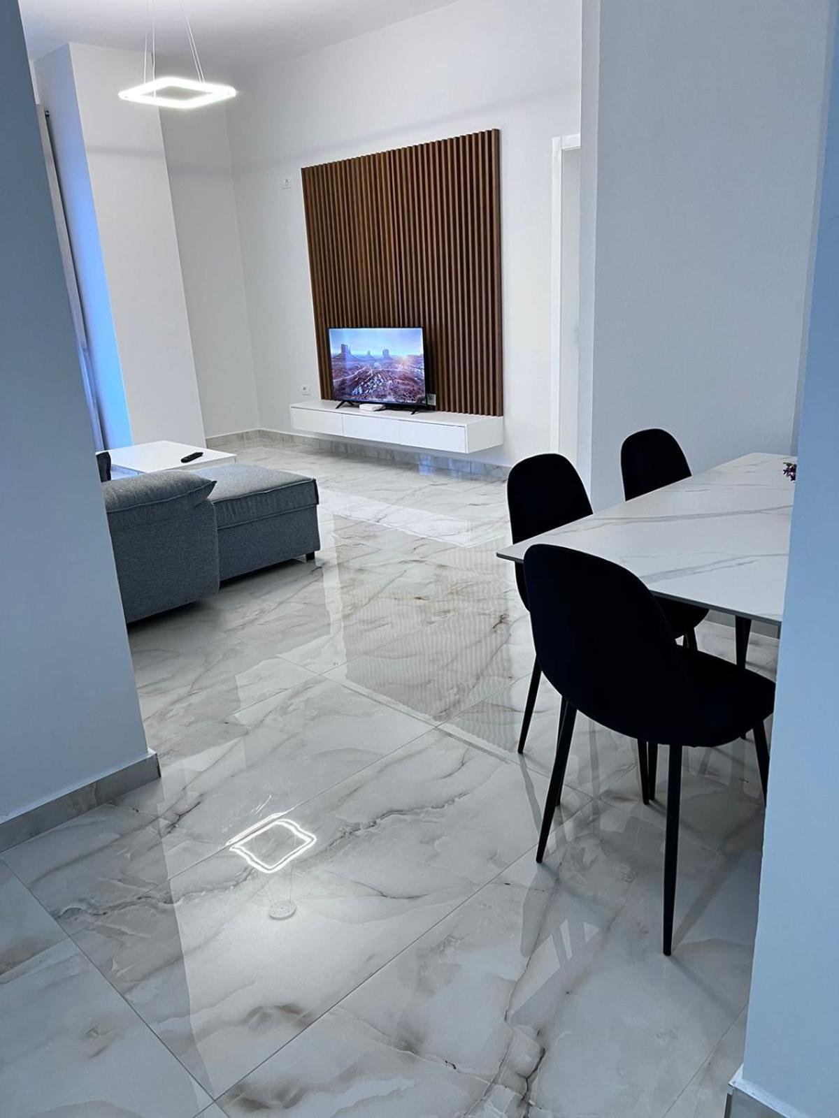 Prime Luxury Apartments Lushnje Ngoại thất bức ảnh