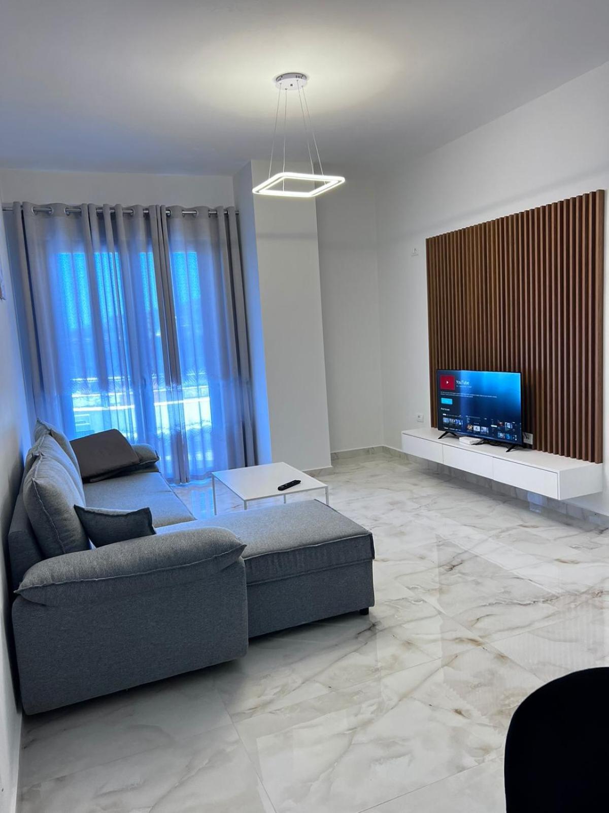 Prime Luxury Apartments Lushnje Ngoại thất bức ảnh